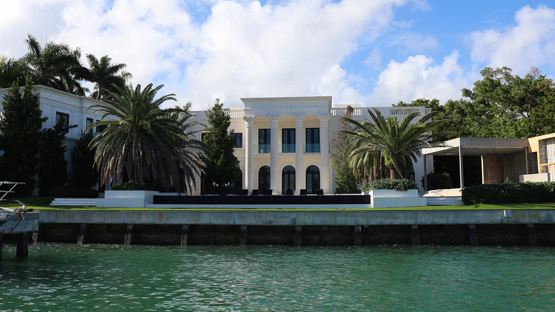 Find out who lives in which home during our cruise.